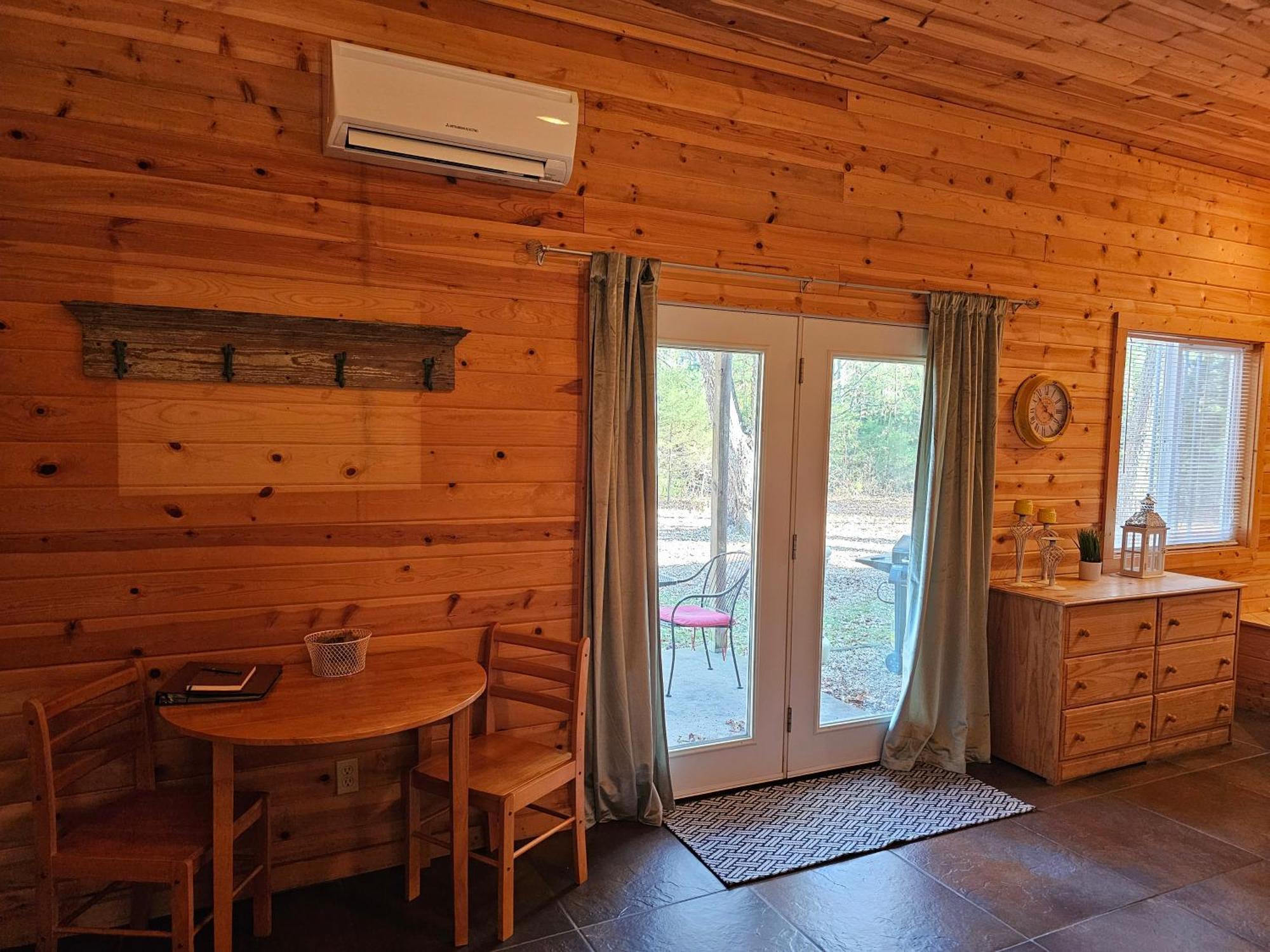 5 Min To Beaver Lake-King Bed-Fire Pit-Jetted Tub #4 Eureka Springs Exterior photo